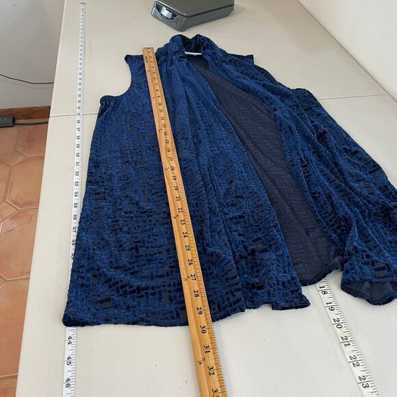 Susan Graver Blue Velvet Pattern Over Sheer Open Vest Top Women's Small - Picture 10 of 11